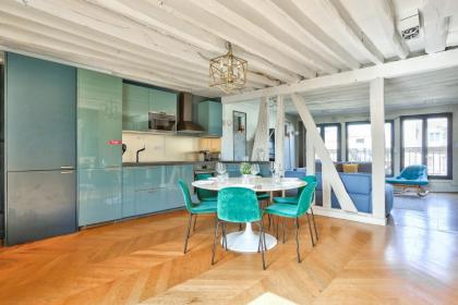 Le Marais Superb Apartment Terrace Paris - image 10