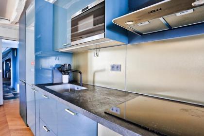 Le Marais Superb Apartment Terrace Paris - image 16