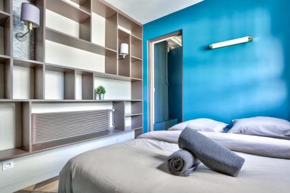 Le Marais Superb Apartment Terrace Paris - image 22