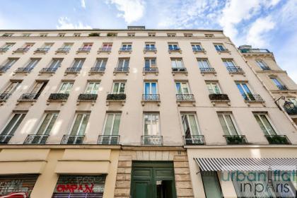 Urban Flat 70 - Authentic 3BDR Parisian Flat - image 25