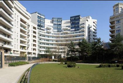 Residhome Courbevoie La Defense - image 2