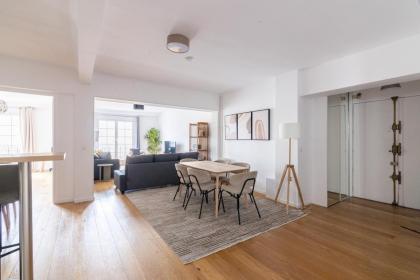 Luxurious 2 Bedroom Arc de Triomphe Grande Arm - image 28
