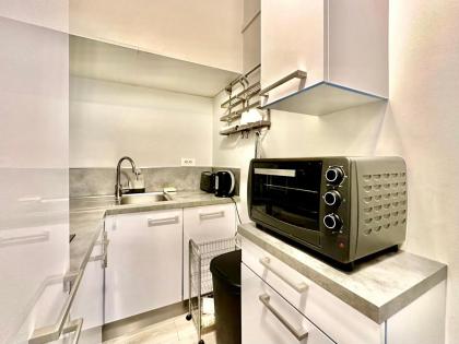 Invalides Eiffel Towel Beaugrenelle - image 28