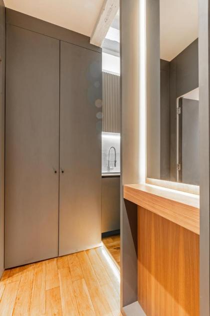 La Suite Parisienne - image 24