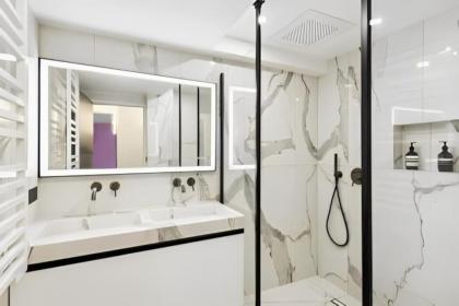 Duplex de luxe magnifique vue sur la Tour Effiel - image 22