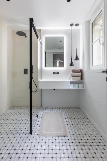 Luxury Living in Trocadéro - image 25