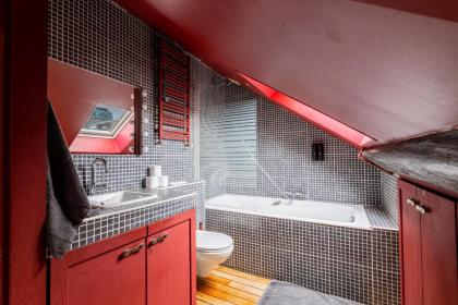 Appartement Quartier Mezzanine & 1BR Le Marais Temple Free Netflix - image 23