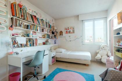 Veeve - Eiffel Horizons - image 22