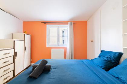 Luxurious 2 Bedroom Canal Saint Martin Saint Lazare - image 22